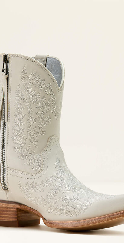 Cate Western Boot Medial